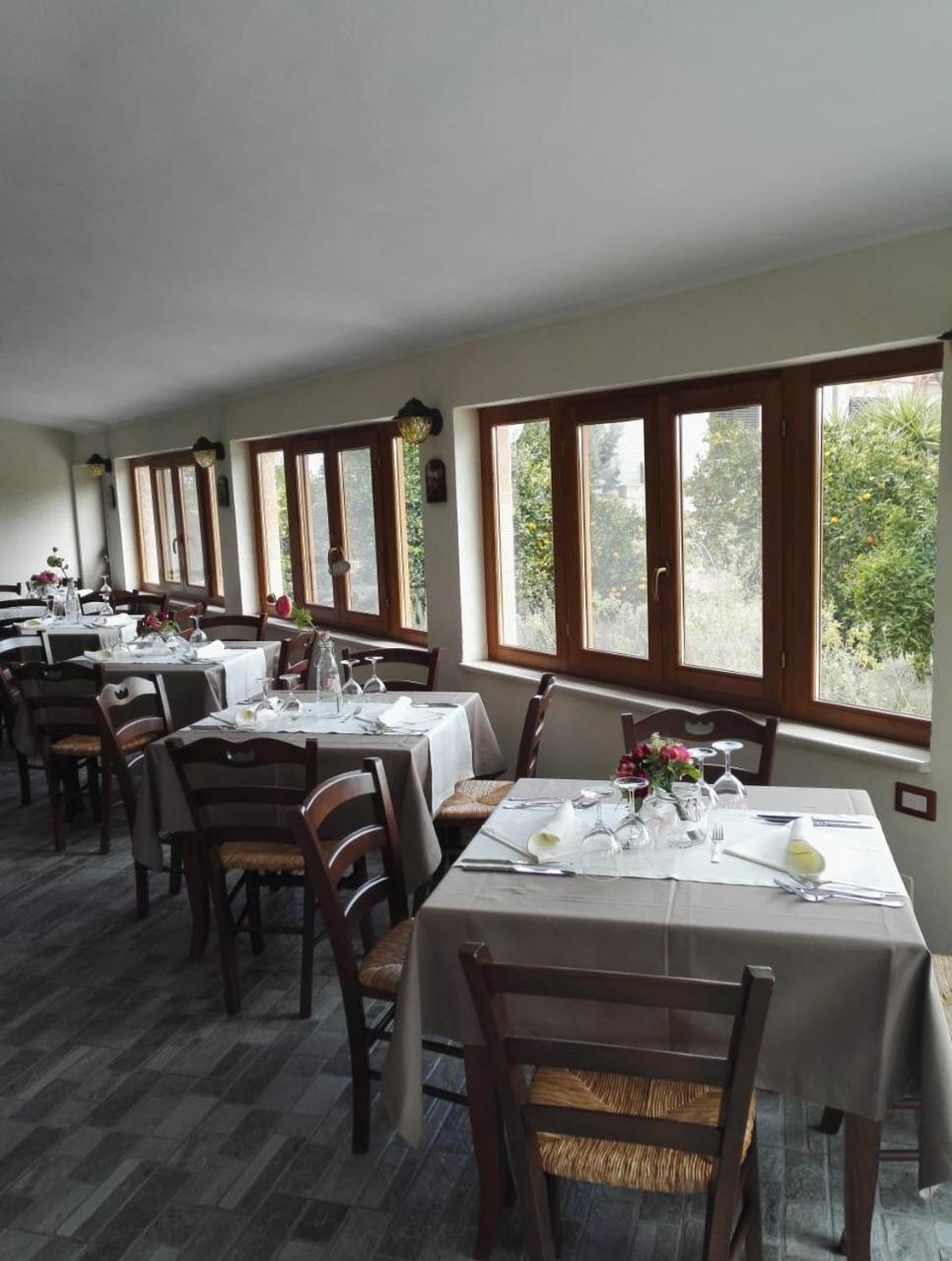 Villa Agriturismo Il Mulino Trinitapoli Exterior foto